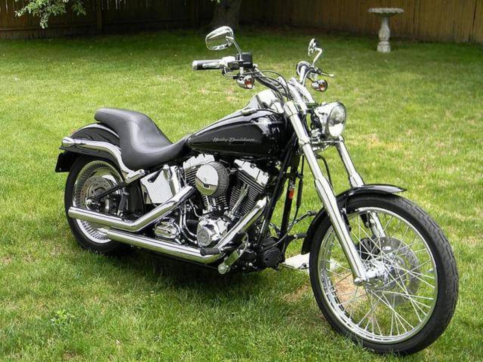 Harley-Davidson Softail DEUCE FXSTD